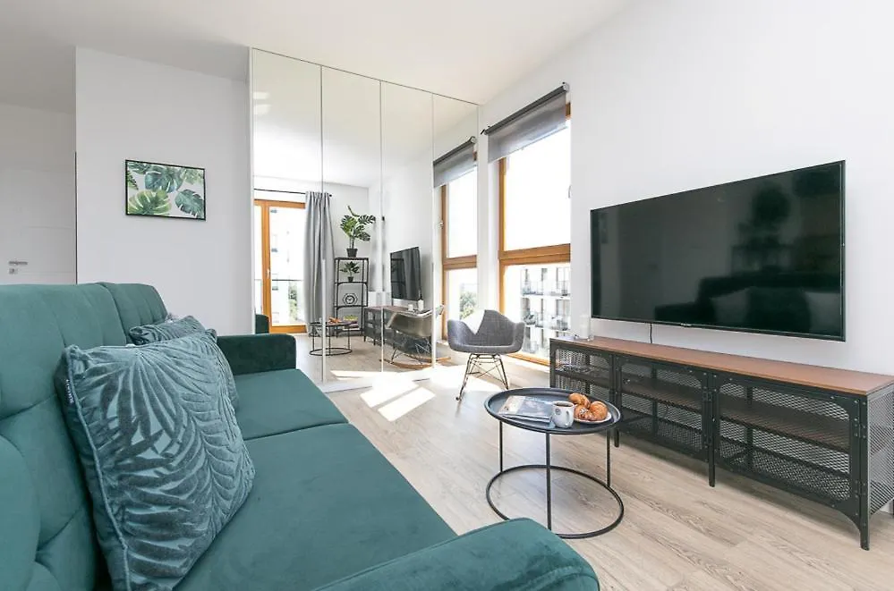 Apartament Black Zajezdnia Wrzeszcz Apartment Gdansk Poland